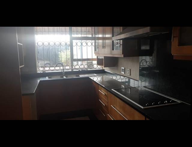 3 BEDROOM DUPLEX FOR SALE IN RESERVOIR HILLS